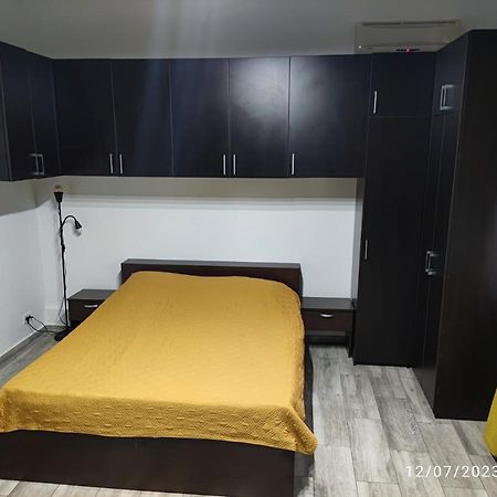 Christie'S 2 Central Apartment Βουκουρέστι Εξωτερικό φωτογραφία