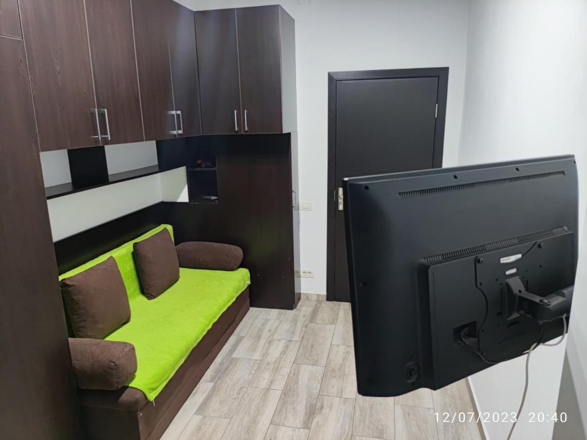 Christie'S 2 Central Apartment Βουκουρέστι Εξωτερικό φωτογραφία